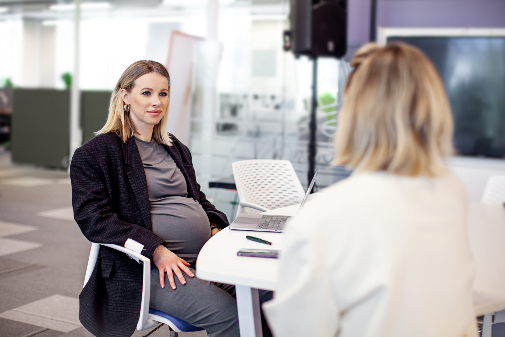what is a surrogacy agreement